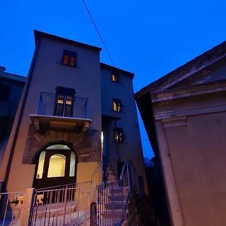 Tra I Monti E San Martino La Spezia
